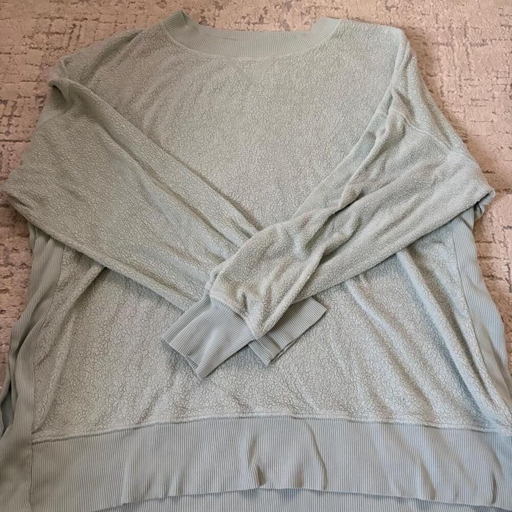 Aerie Women's Green and Blue Sweatshirt